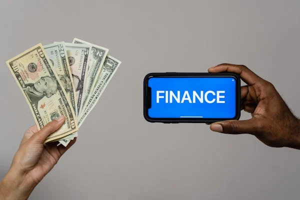 上海银之梦科技——黄金起起伏伏，哪些因素导致金价走势？